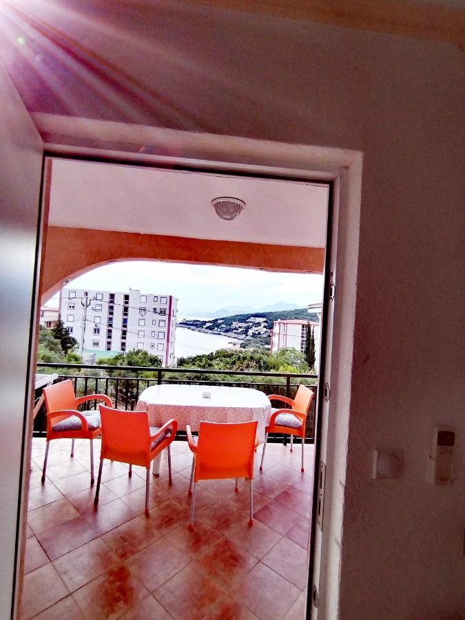 Apartmani Ljubica อัตเจฮะห์ ภายนอก รูปภาพ