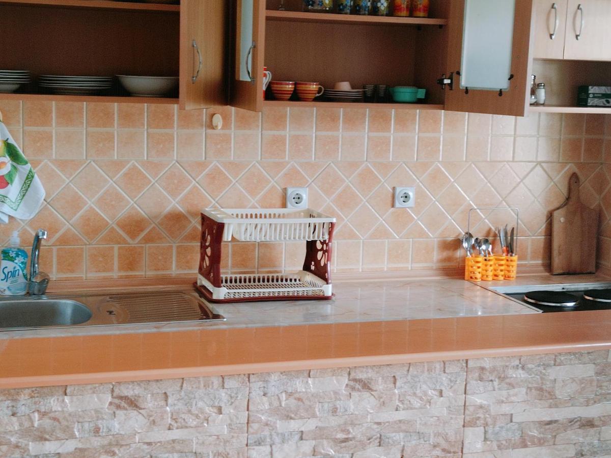 Apartmani Ljubica อัตเจฮะห์ ภายนอก รูปภาพ